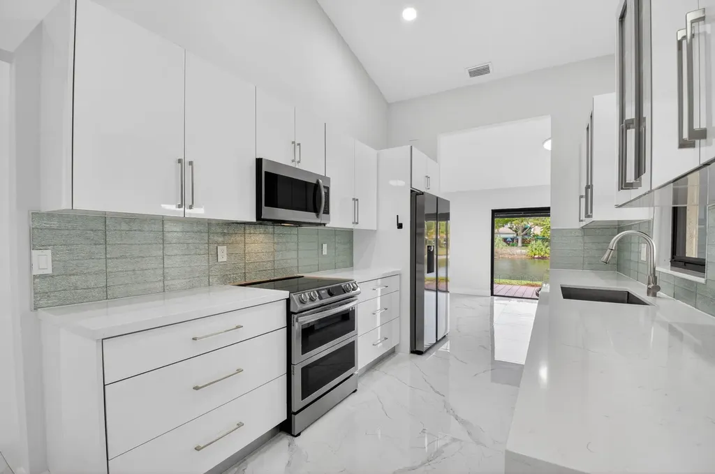 6545 Las Flores Drive Boca Raton FL 33433