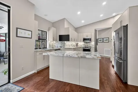 10265 SW 12th Street Pembroke Pines FL 33025