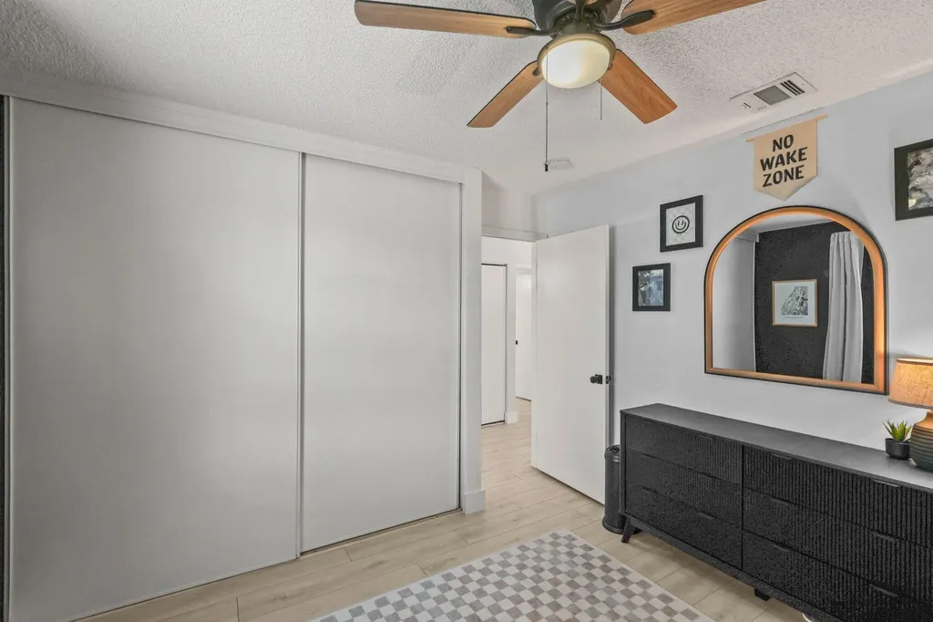 6939 Dawntree Court Lake Worth FL 33467