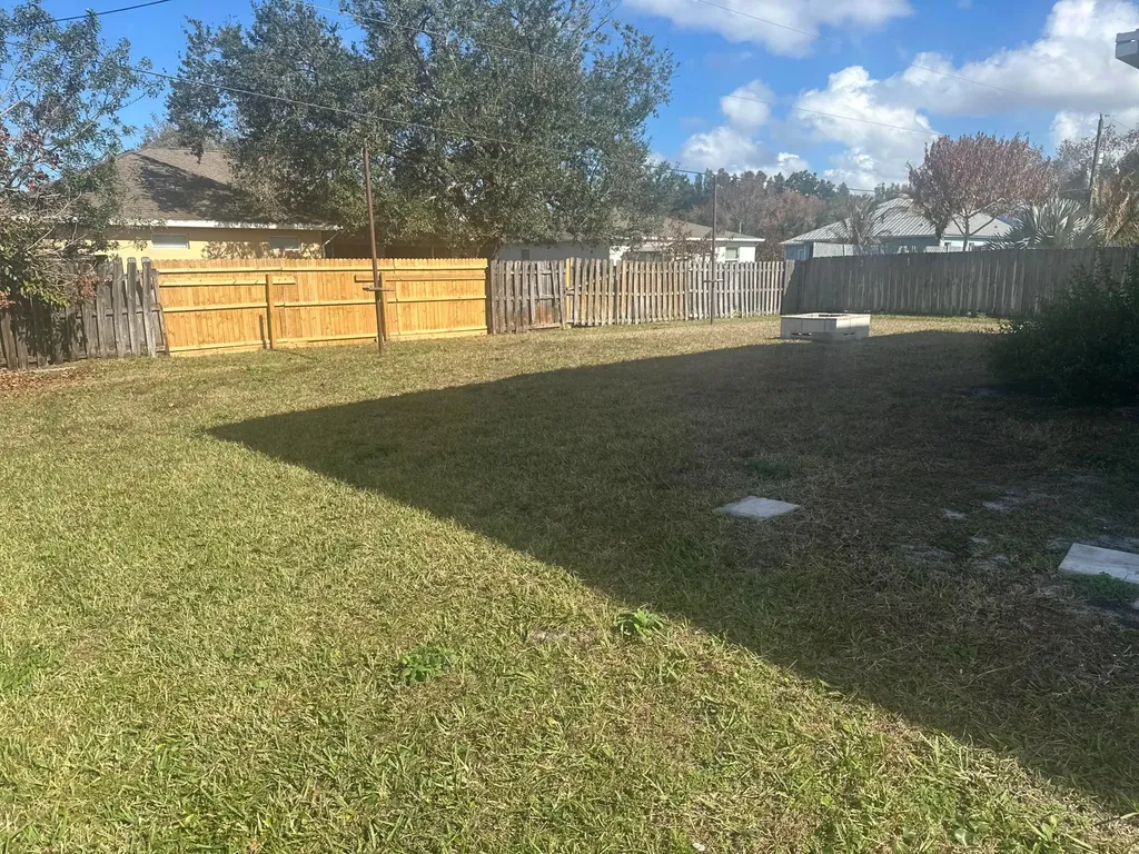 1673 SW Schleicher Lane Port St Lucie FL 34984