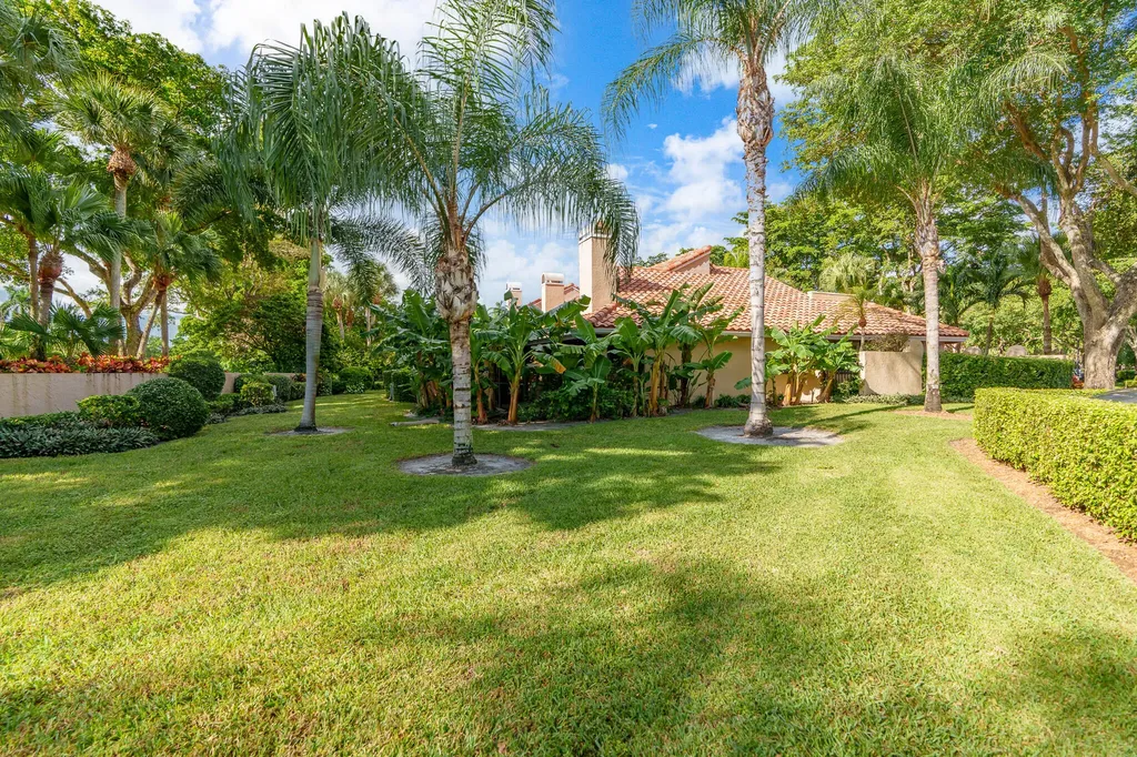 22545 Meridiana Drive Boca Raton FL 33433