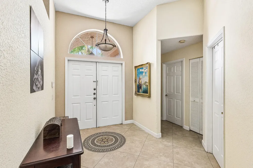 4797 NW 7th Place Deerfield Beach FL 33442