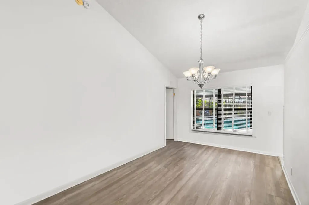 6016 Sunberry Circle Boynton Beach FL 33437