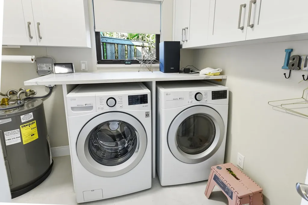 1127 E Seminole Avenue Jupiter FL 33477