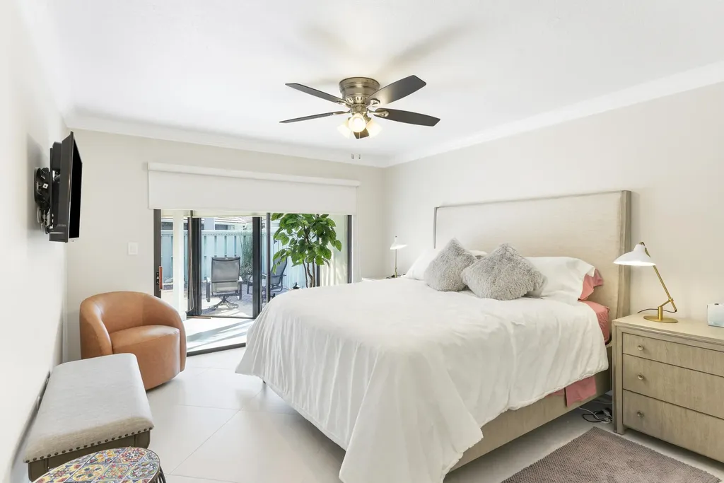 1127 E Seminole Avenue Jupiter FL 33477