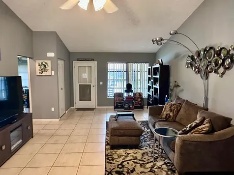 6273 Tall Cypress Circle Greenacres FL 33463