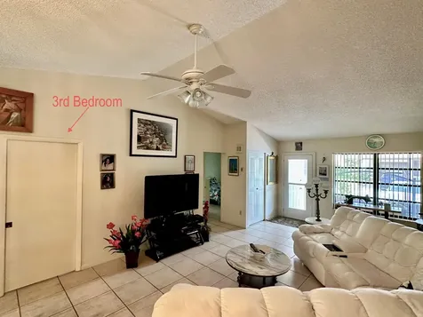 6273 Tall Cypress Circle Greenacres FL 33463