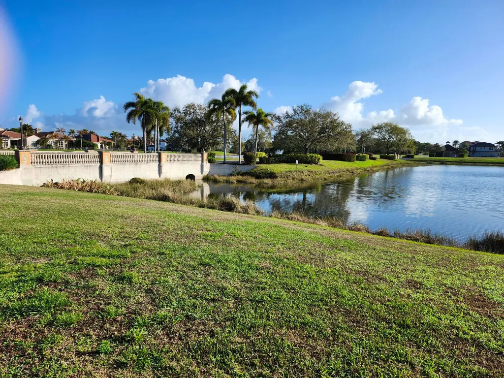 104 SE San Alicante Port St Lucie FL 34984