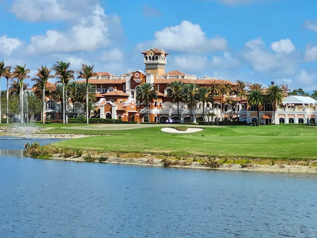 104 SE San Alicante Port St Lucie FL 34984