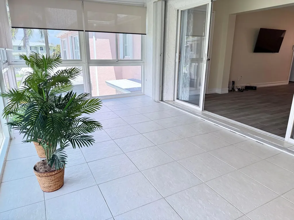 1740 NW 19th Terrace Delray Beach FL 33445