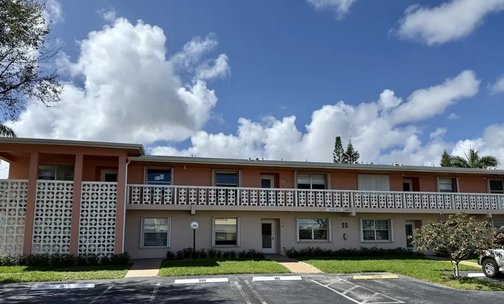 1740 NW 19th Terrace Delray Beach FL 33445