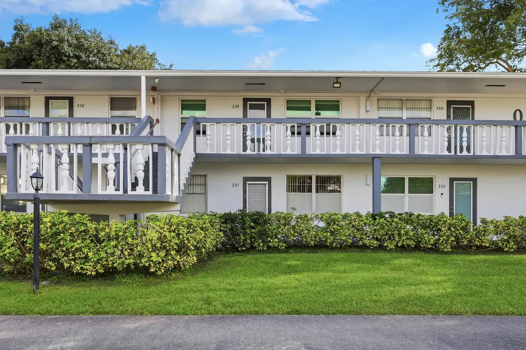 231 Ventnor Q Deerfield Beach FL 33442