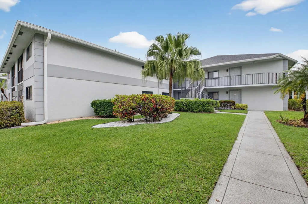 15235 Lakes Of Delray Boulevard Delray Beach FL 33484