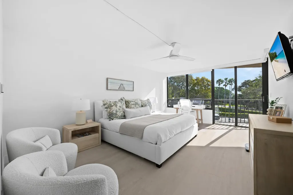 799 Jeffery Street Boca Raton FL 33487