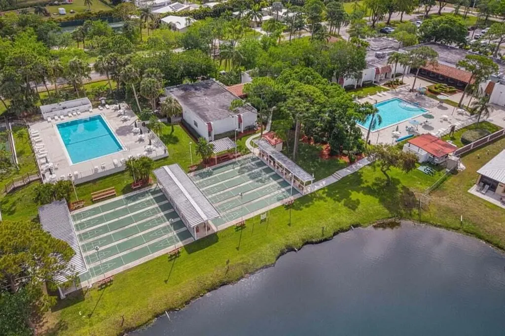 48 Del Prado Street Port St Lucie FL 34952