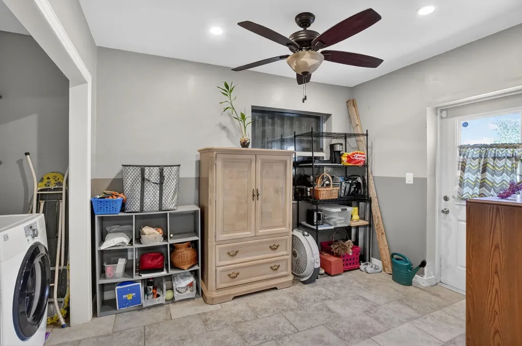 121 NW 28th Court Pompano Beach FL 33064
