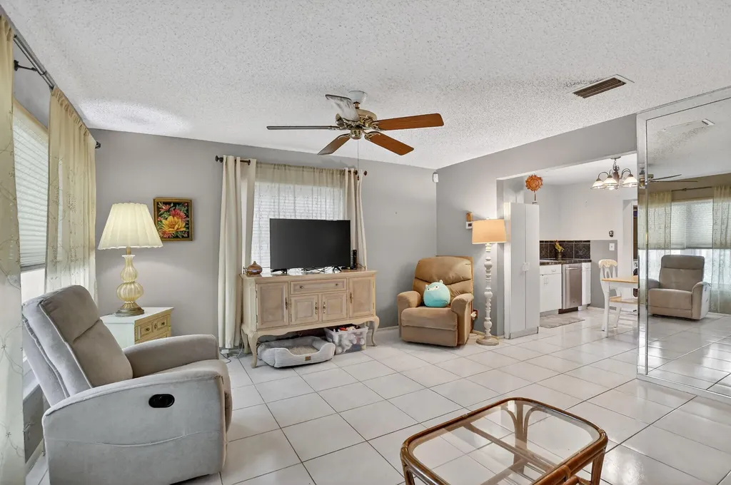 121 NW 28th Court Pompano Beach FL 33064