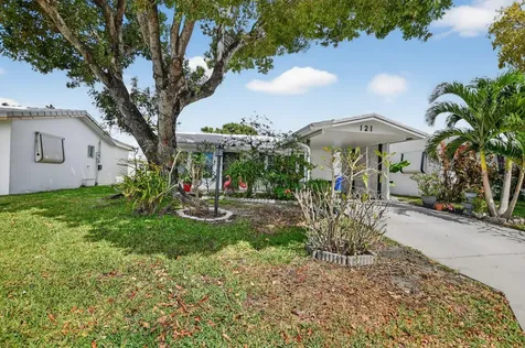 121 NW 28th Court Pompano Beach FL 33064