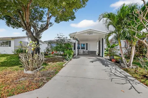 121 NW 28th Court Pompano Beach FL 33064