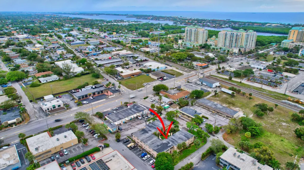 205 NE 3rd Street Boynton Beach FL 33435