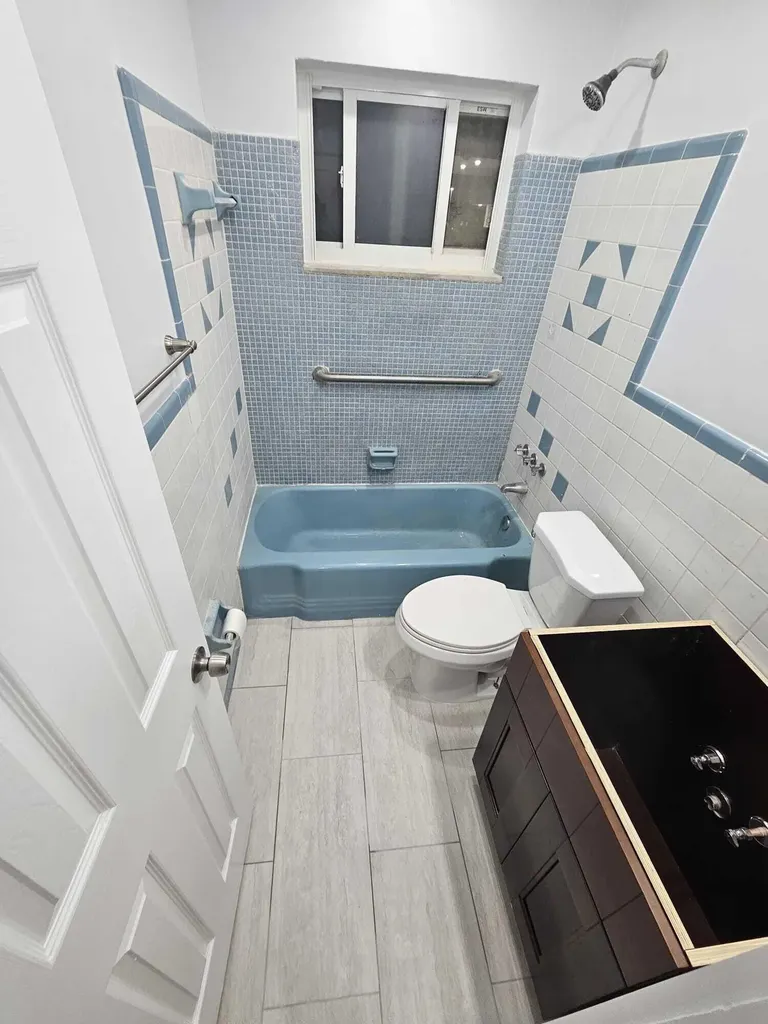 2030 SW 41st Avenue Fort Lauderdale FL 33317