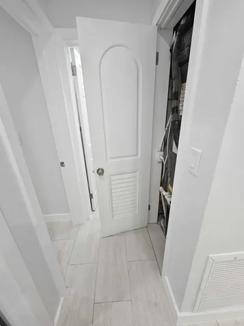 2030 SW 41st Avenue Fort Lauderdale FL 33317