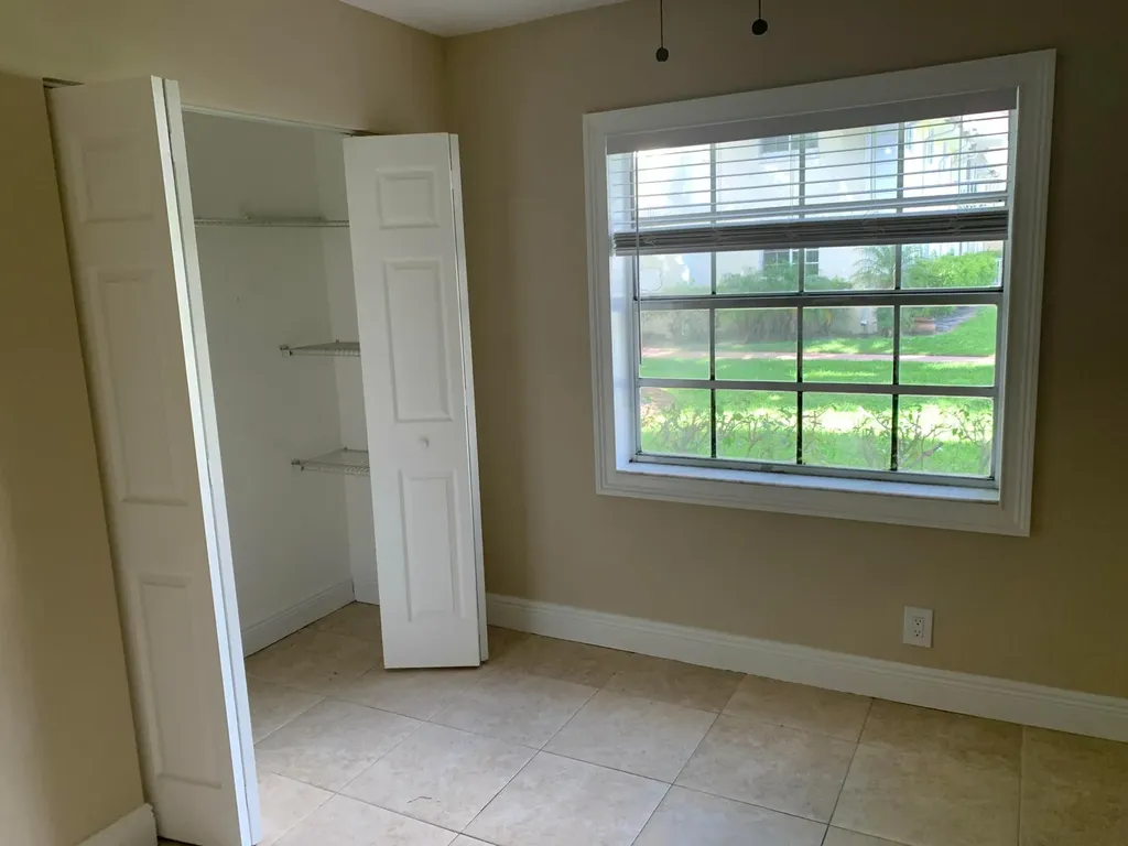 708 SE 2nd Avenue Deerfield Beach FL 33441