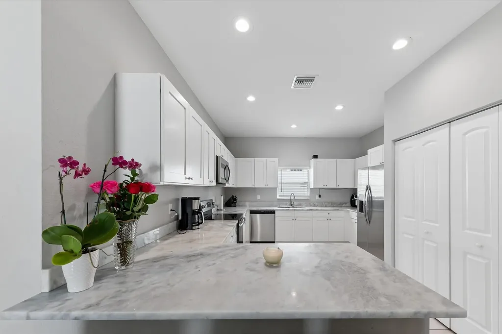 525 NW 12th Avenue Boynton Beach FL 33435