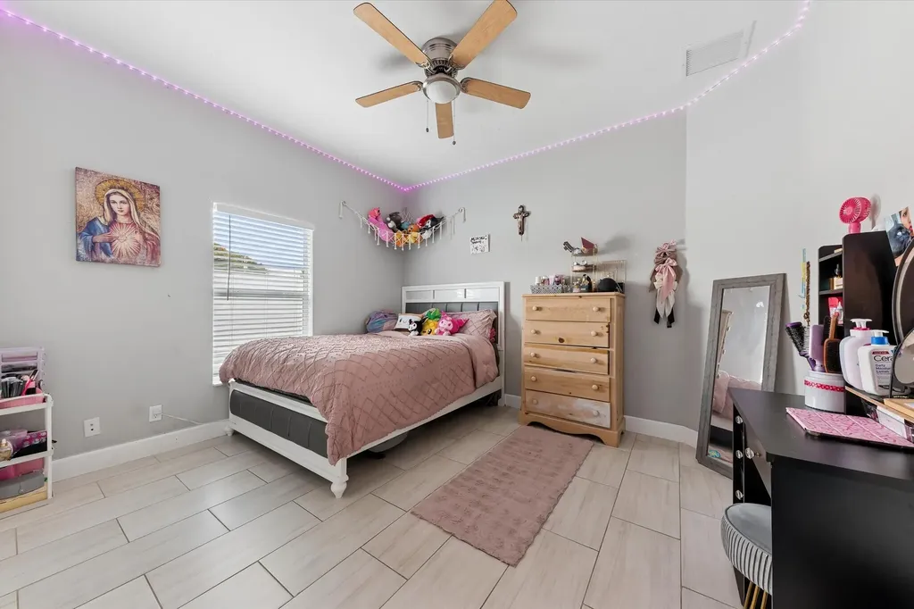 525 NW 12th Avenue Boynton Beach FL 33435