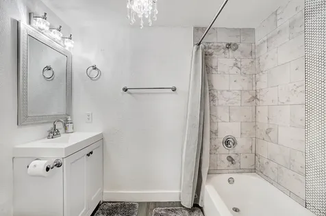 311 SE 3rd Avenue Delray Beach FL 33483