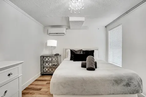 311 SE 3rd Avenue Delray Beach FL 33483