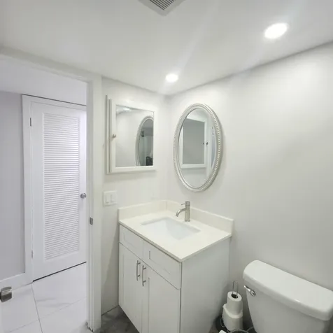 167 Sussex I West Palm Beach FL 33417
