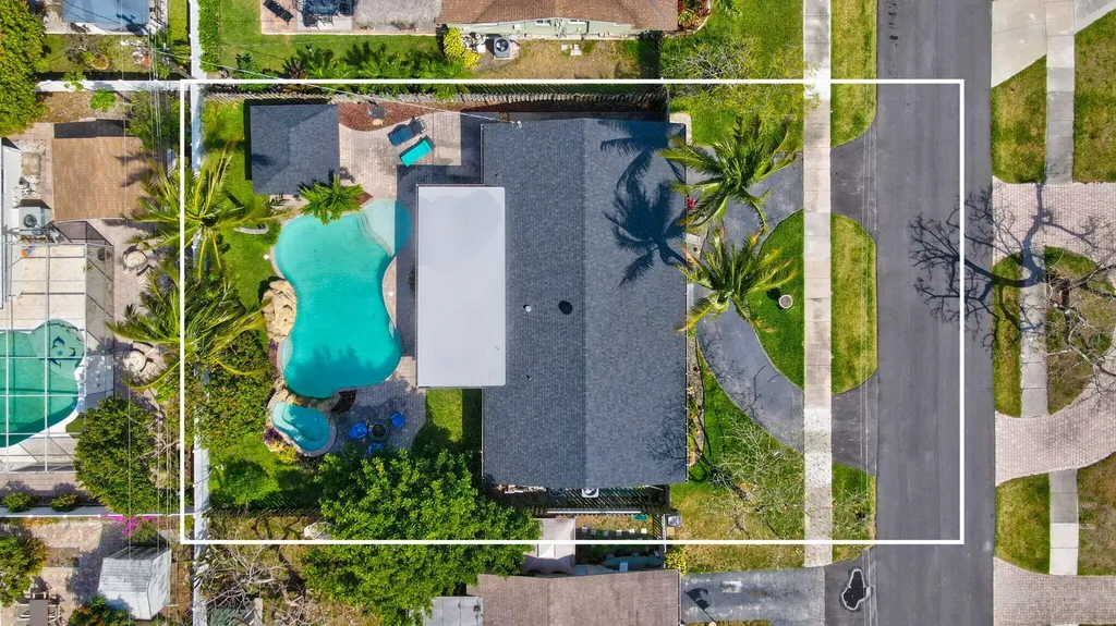 603 SE 7th Avenue Deerfield Beach FL 33441
