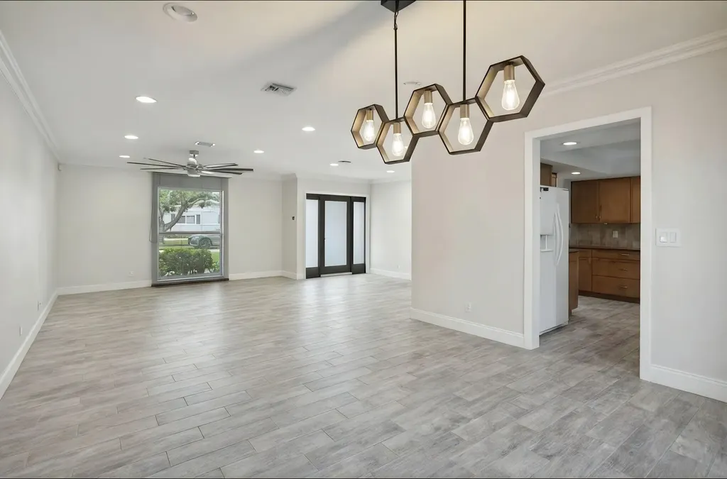 603 SE 7th Avenue Deerfield Beach FL 33441