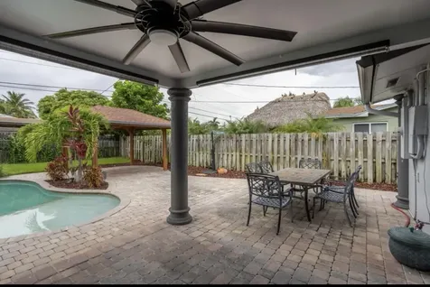 603 SE 7th Avenue Deerfield Beach FL 33441