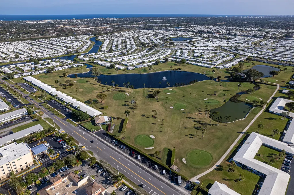 300 SW Golfview Terrace Boynton Beach FL 33426