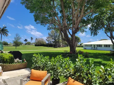 300 SW Golfview Terrace Boynton Beach FL 33426