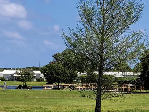 300 SW Golfview Terrace Boynton Beach FL 33426