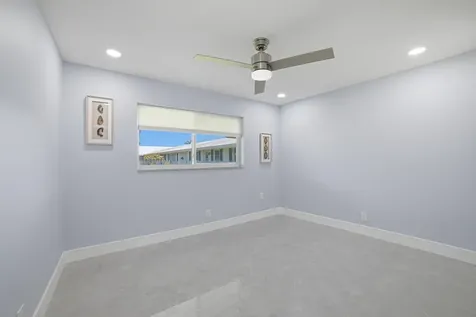 300 SW Golfview Terrace Boynton Beach FL 33426