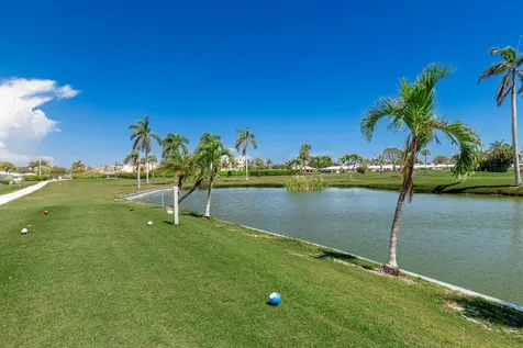 300 SW Golfview Terrace Boynton Beach FL 33426