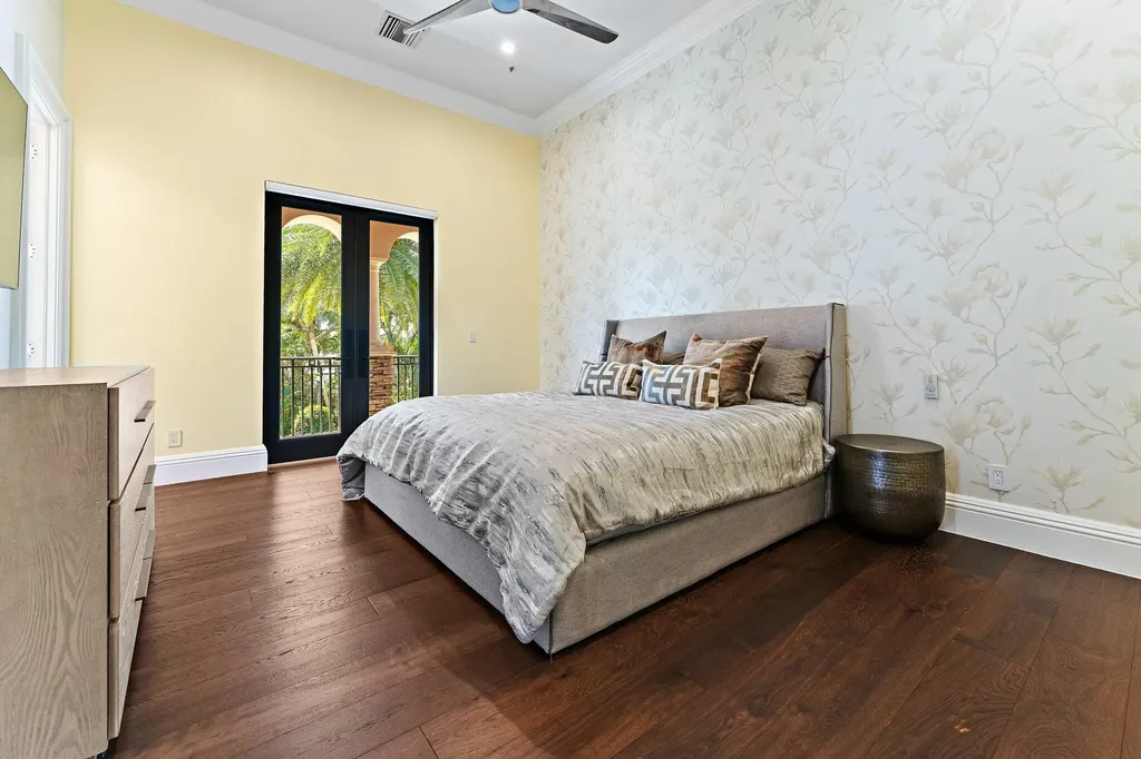 636 Hermitage Circle Palm Beach Gardens FL 33410