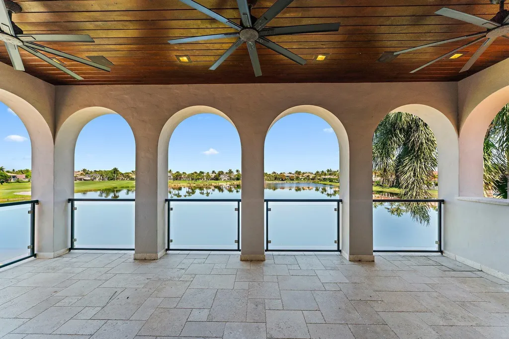 636 Hermitage Circle Palm Beach Gardens FL 33410