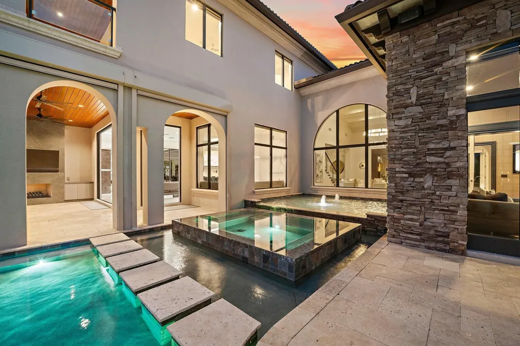 636 Hermitage Circle Palm Beach Gardens FL 33410