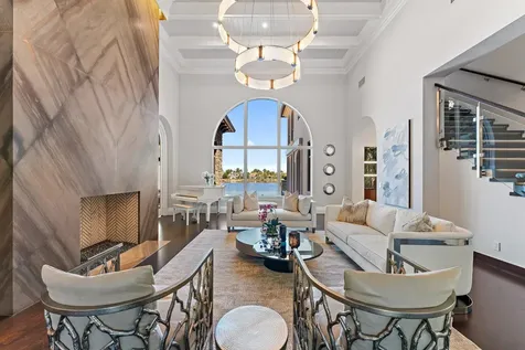 636 Hermitage Circle Palm Beach Gardens FL 33410