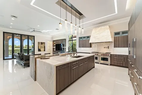 636 Hermitage Circle Palm Beach Gardens FL 33410