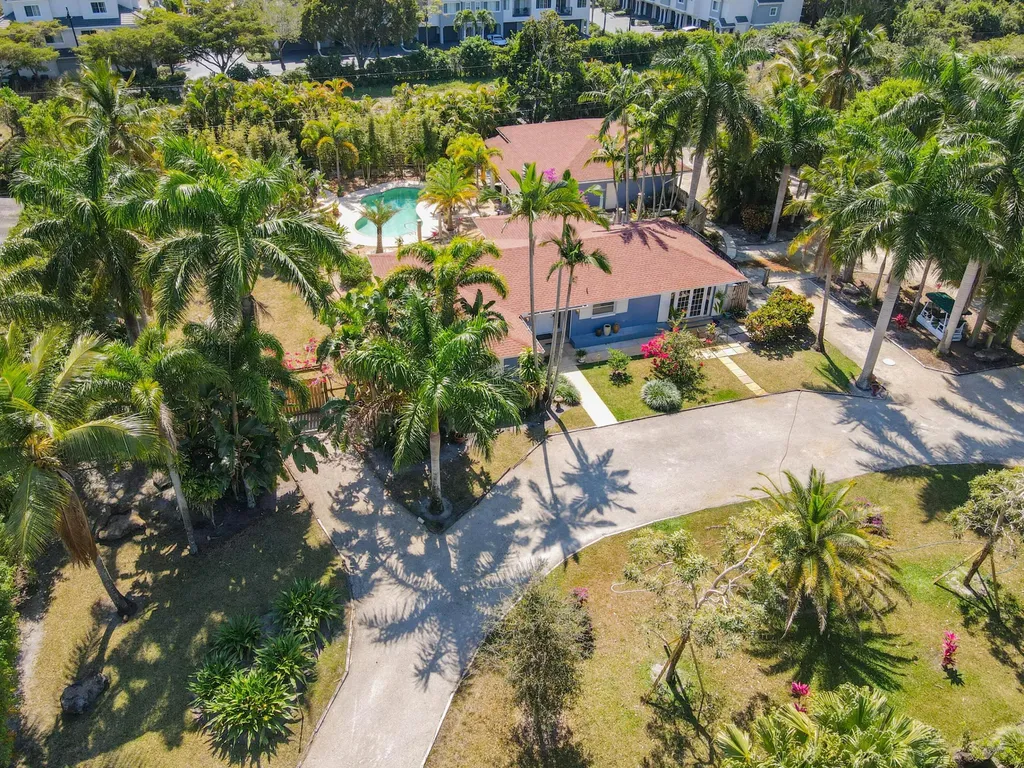 4268 Maurice Drive Delray Beach FL 33445