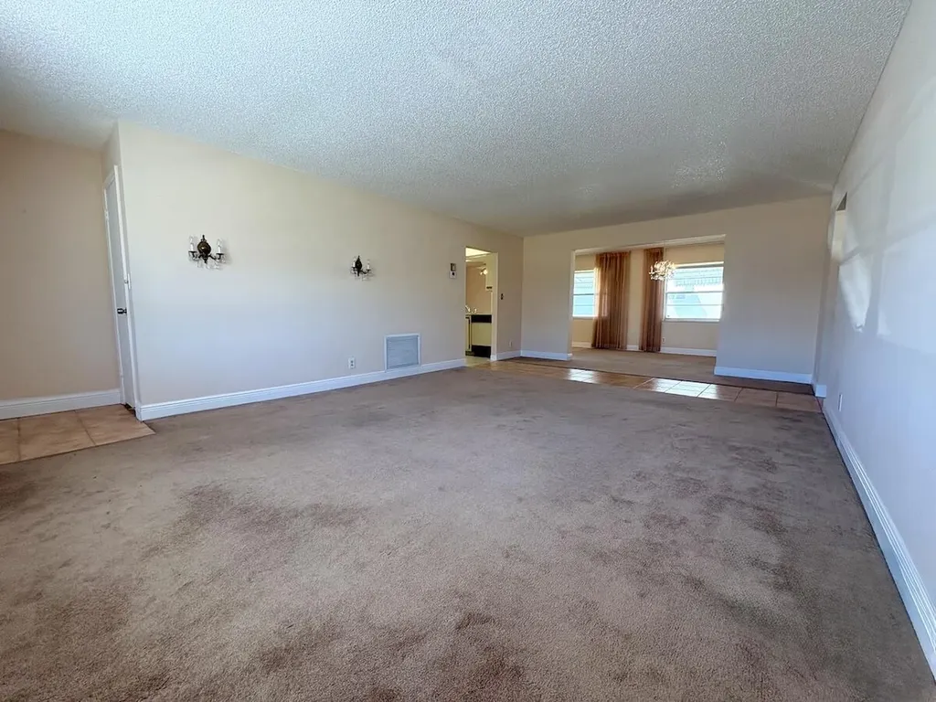 2003 SW 18th Street Boynton Beach FL 33426