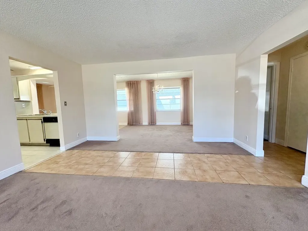 2003 SW 18th Street Boynton Beach FL 33426