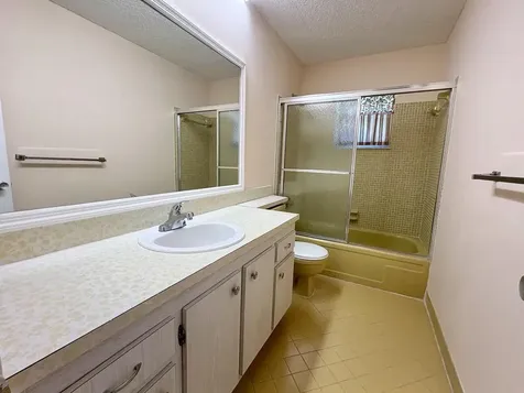 2003 SW 18th Street Boynton Beach FL 33426