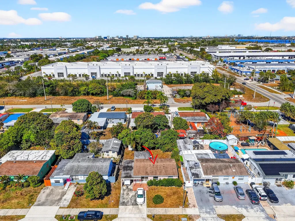 2013 Longwood Road West Palm Beach FL 33409